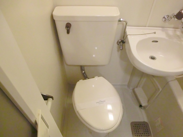 トイレ　清潔感のあるトイレです♪