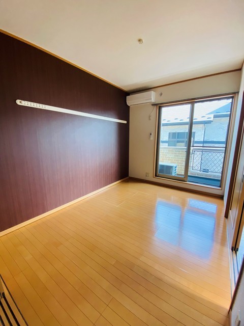 ファーベル壱番館の居間写真