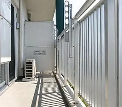 バルコニー　別タイプ部屋　参考写真です