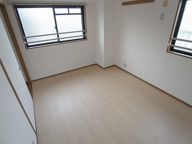 ベージュ野田の内装写真