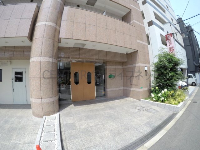 エクセレント上新18十三の外観写真