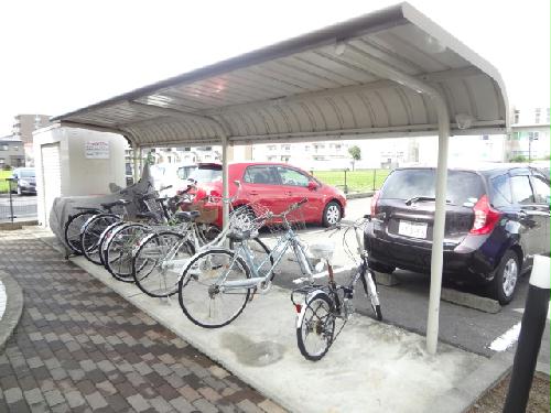その他共有部分　屋根付き駐輪場