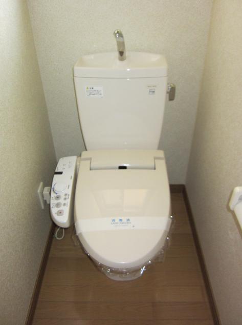メゾン・ボヌールAのトイレ写真