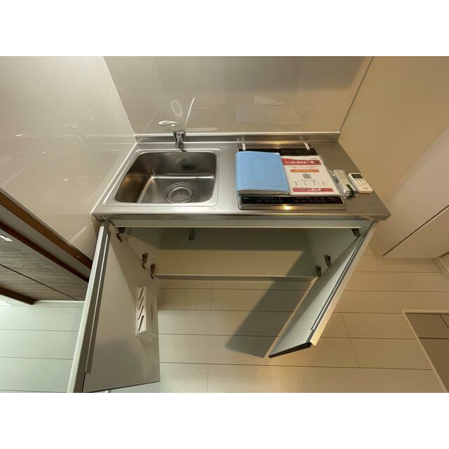 キッチン　写真は新築時の別部屋ものです