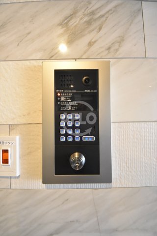セキュリティ　カサベージュ天神橋　オートロック