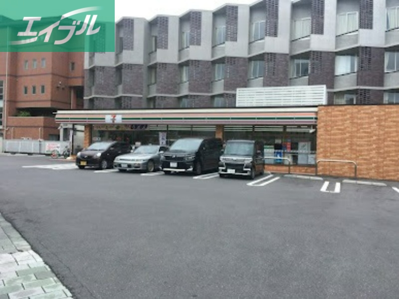 コンビニ　セブンイレブン岡山南方5丁目店（コンビニ）まで377m