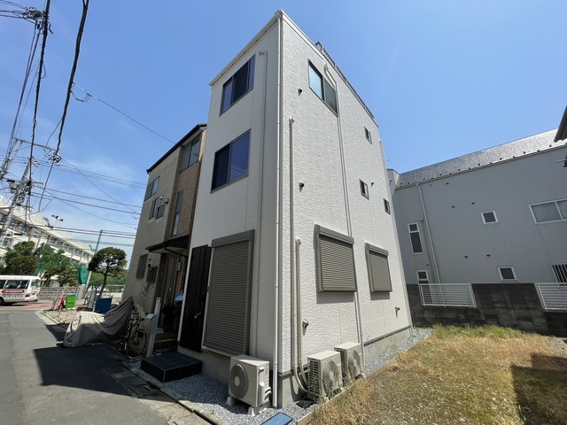 東新小岩6丁目中学校前戸建の外観写真