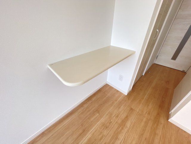 その他部屋・スペース　【居間・リビング】同建物別部屋　現況優先