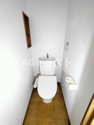 ＪＲ宇都宮線 新白岡駅 徒歩9分 2階建 築24年のトイレ写真