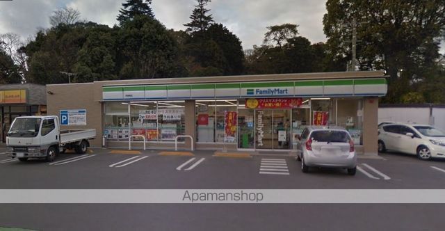 コンビニ　ファミリーマート早島南店（コンビニ）まで461m