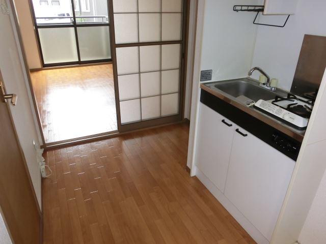 その他　一人暮らしにぴったりなキッチンスペースです。