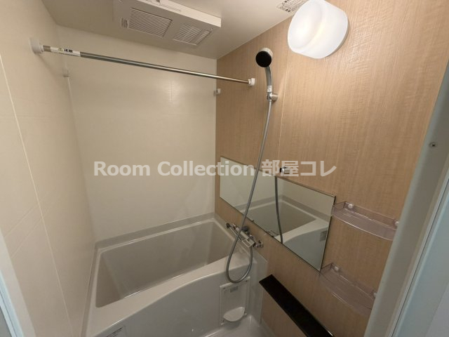 バス・シャワールーム　※同物件他部屋写真 反転、色違いの場合有 現況優先