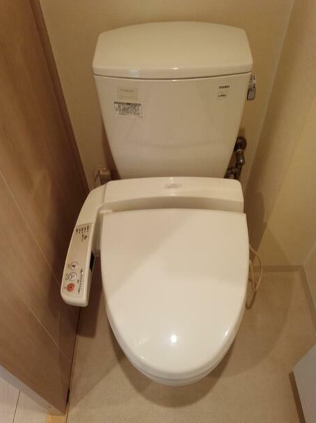 ライオンズクオーレ東京三ノ輪シティゲートのトイレ写真