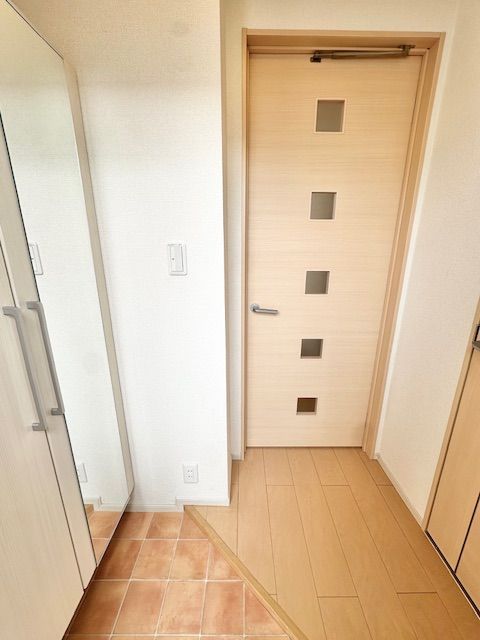 イースト Iの玄関写真