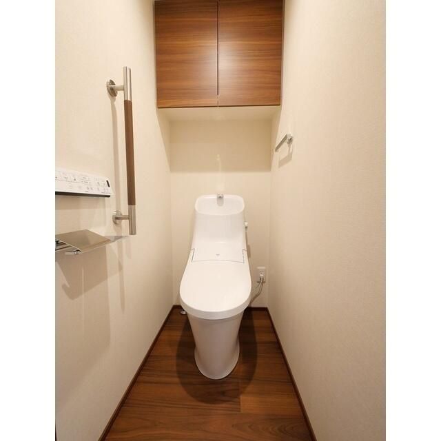 トイレ　写真は同タイプ住居です。