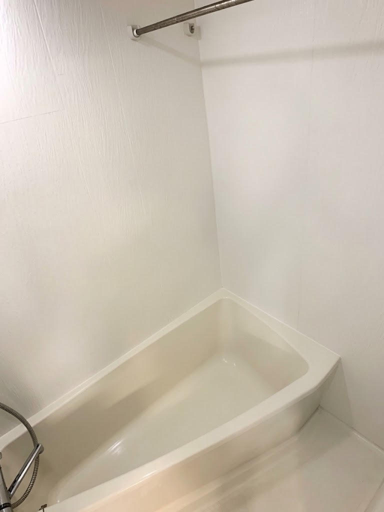 バス・シャワールーム　風呂