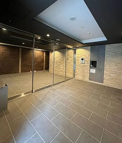 ＪＲ京浜東北線 川崎駅 徒歩9分 14階建 築5年の外観写真