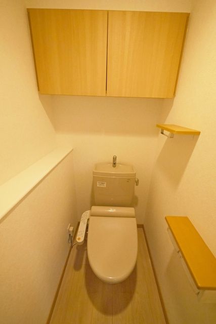 ＪＲ南武線 向河原駅 徒歩7分 7階建 築16年のトイレ写真