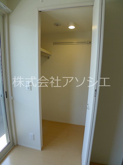 ヘリオス吉川美南 アレスの内装写真