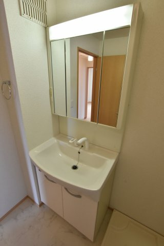 洗面設備　同施工業者、類似仕様のイメージ写真です。