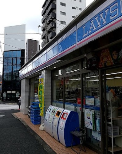 コンビニ　ローソン 新馬場南口店（コンビニ）まで382m