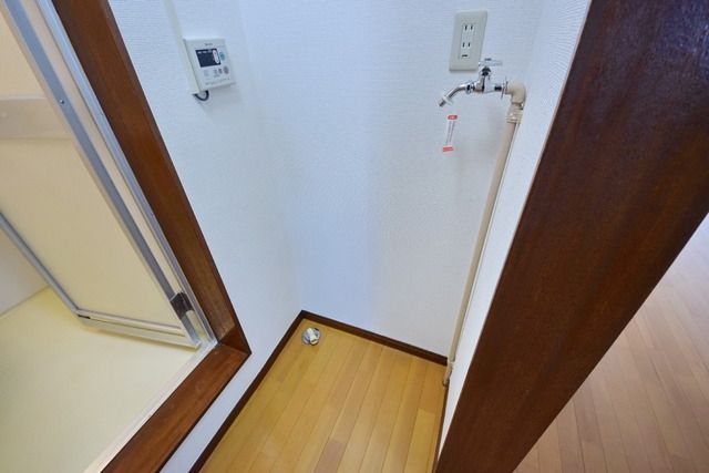 その他設備　★暮らしに便利な室内洗濯機置き場★※別部屋参考画像