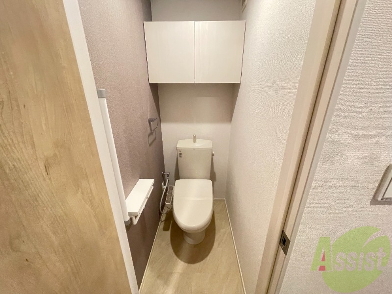 トイレ　トイレは清潔感があり安心して使用できそうです。