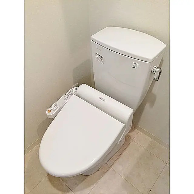 トイレ　※同タイプ参考写真