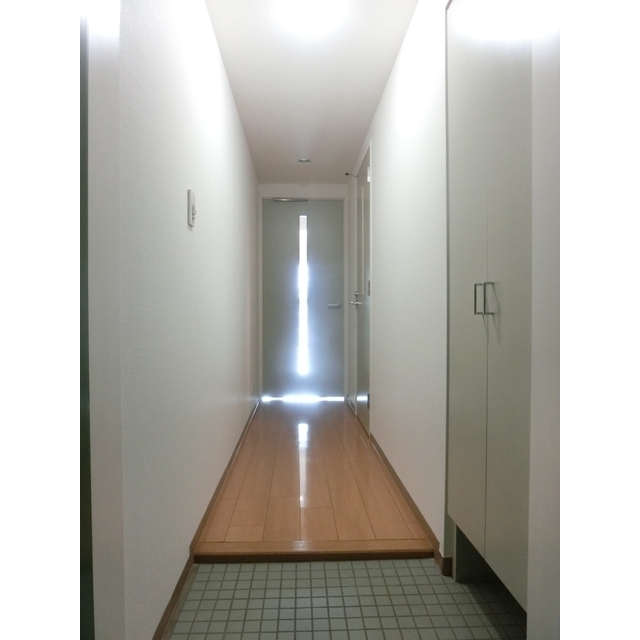 玄関　別号室の参考写真です。