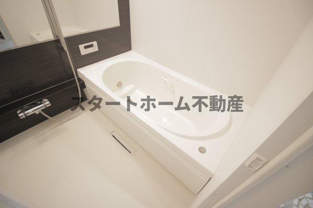 バス・シャワールーム　お風呂です