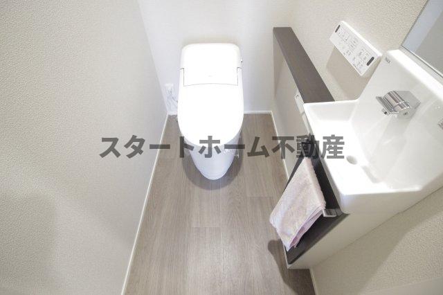 トイレ　ゆったりとした空間のトイレです