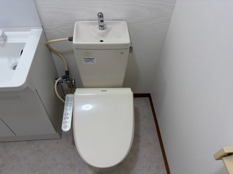 王子ミツワビルのトイレ写真