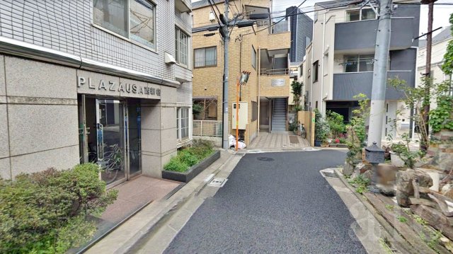 ＪＲ山手線 新大久保駅 徒歩10分 3階建 築37年の外観写真