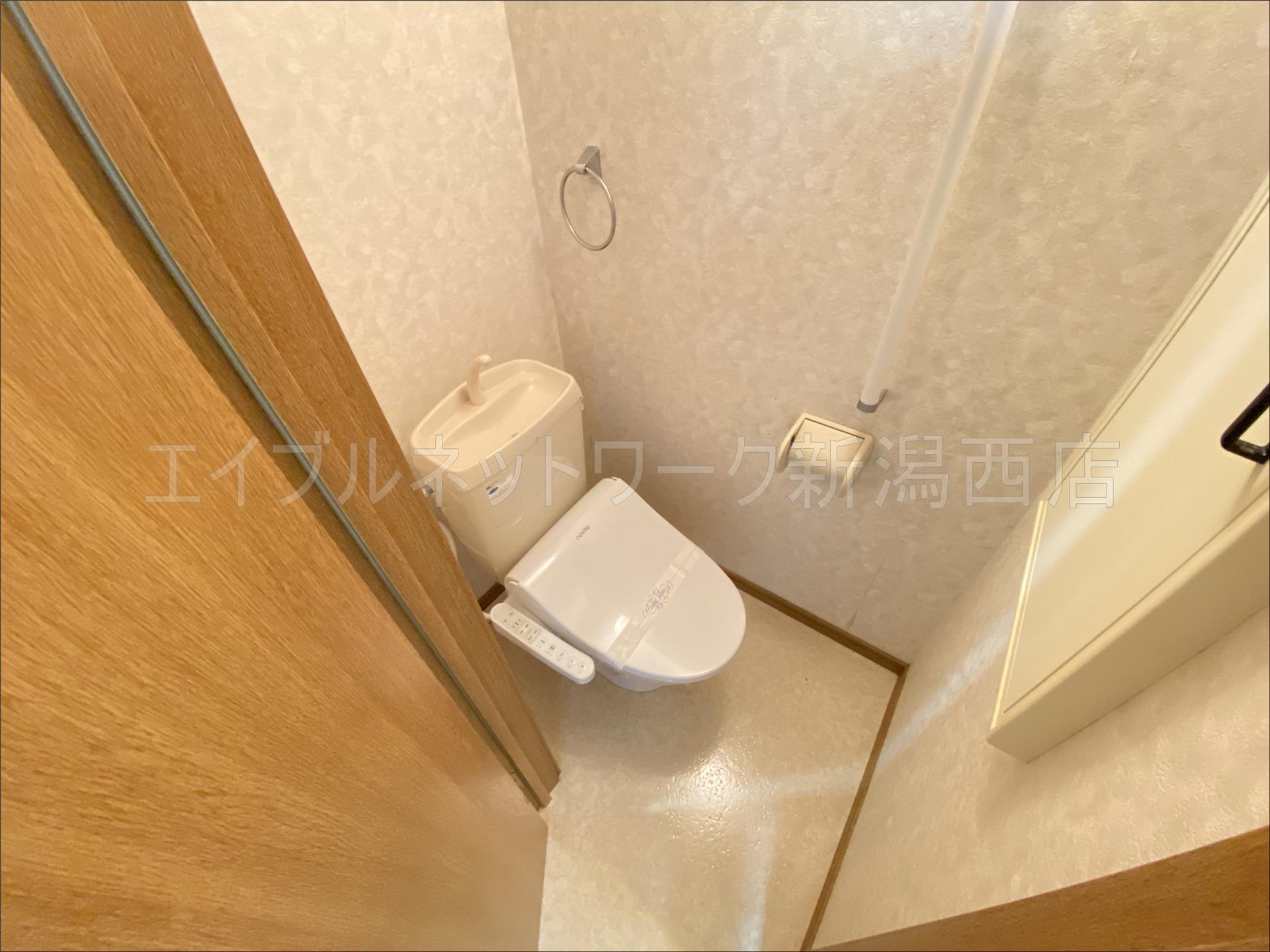 トイレ　参考写真