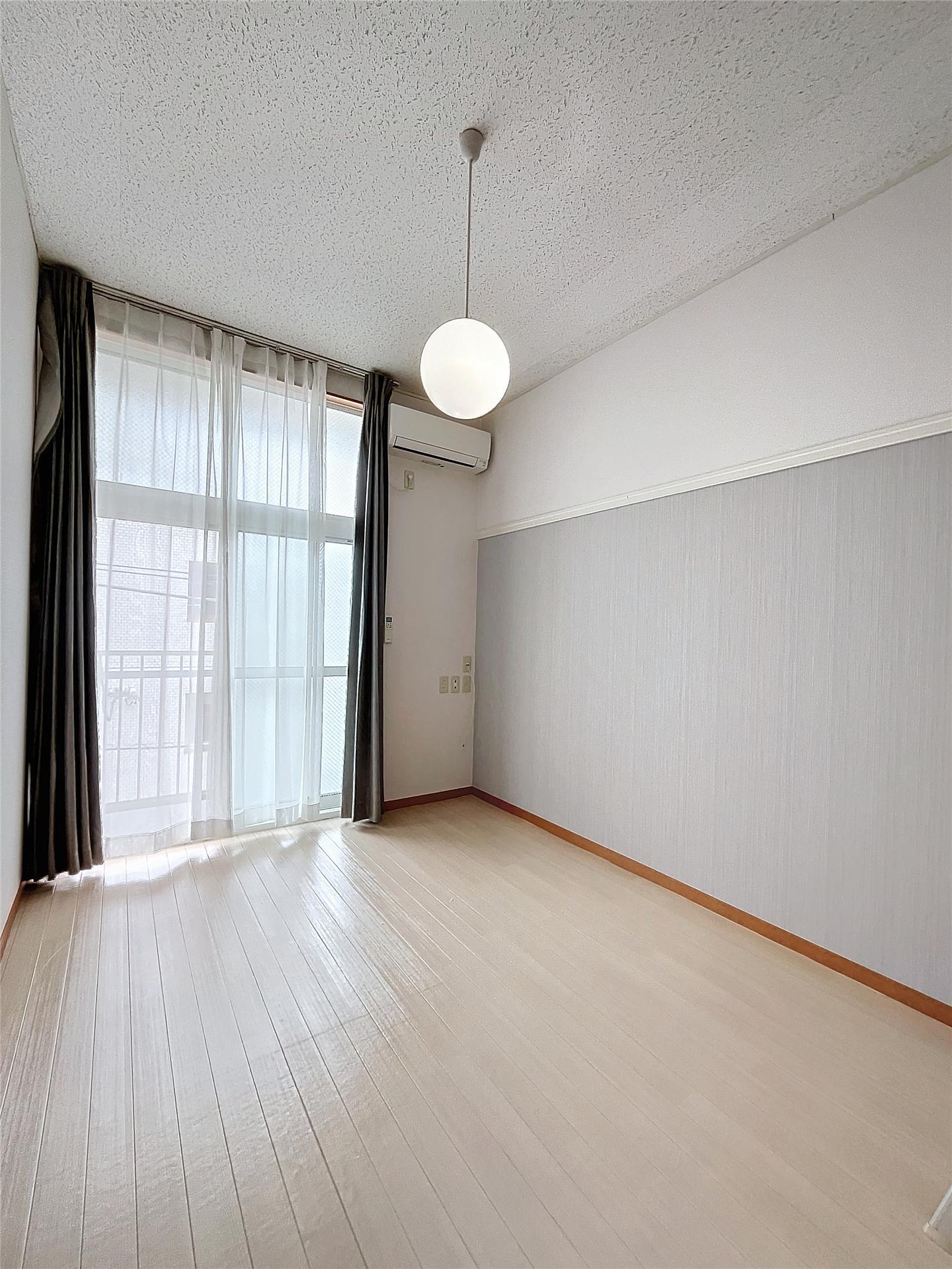 居室・リビング　同建物別のお部屋のお写真です