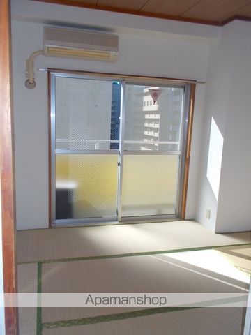 ＪＲ総武線 錦糸町駅 徒歩12分 9階建 築38年の居間写真
