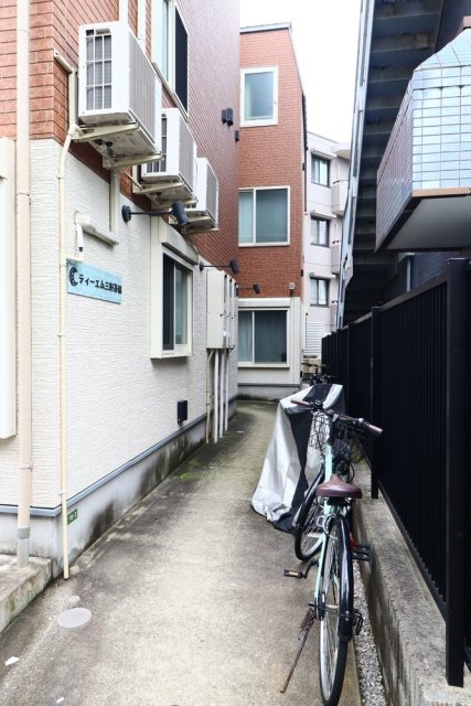 ティーエム三軒茶屋の外観写真