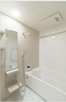 バス・シャワールーム　※写真は同タイプ住戸です。