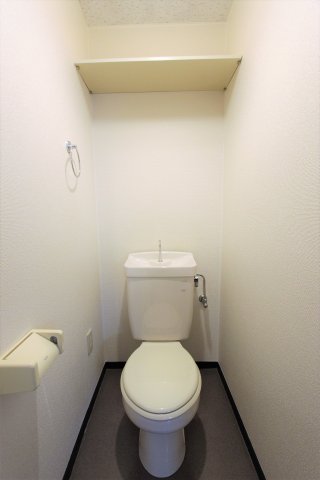 トイレ　トイレもきれいです