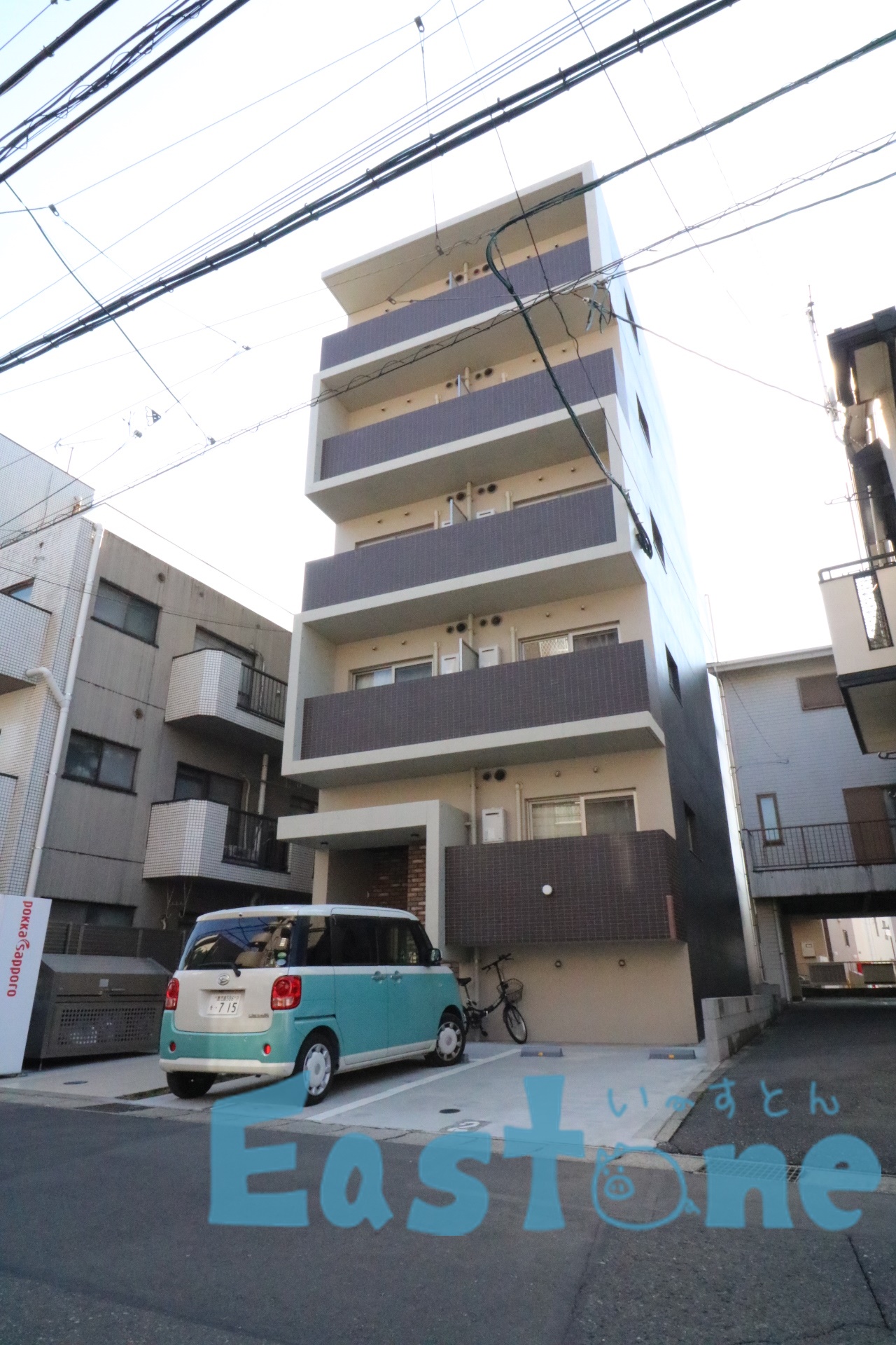 BASE 1stの外観写真
