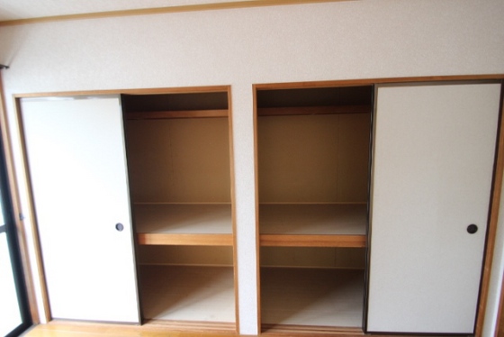 収納　※別号室のお写真です。