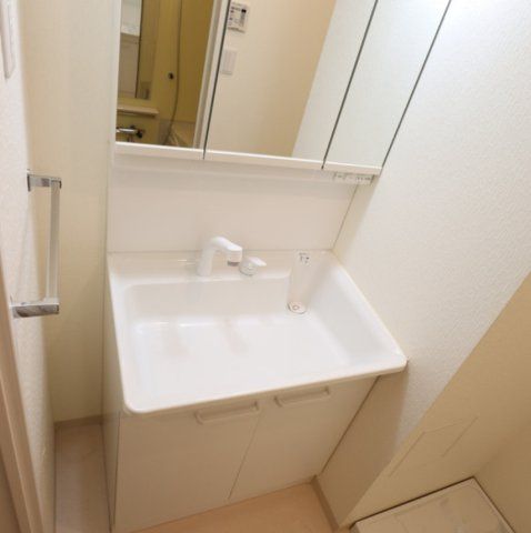 洗面設備　☆嬉しい独立洗面台☆