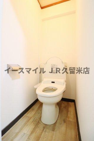 西鉄天神大牟田線 櫛原駅 徒歩2分 4階建 築42年のトイレ写真