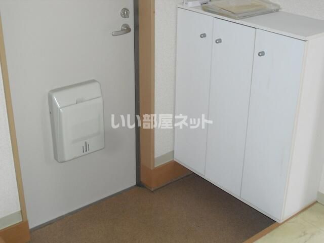 ヴェスタの玄関写真