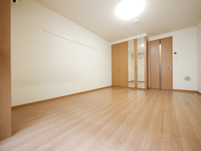 居室・リビング　★９．１帖ある広いお部屋です★