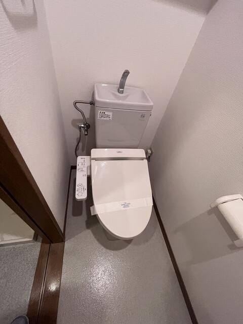 トイレ　参考写真