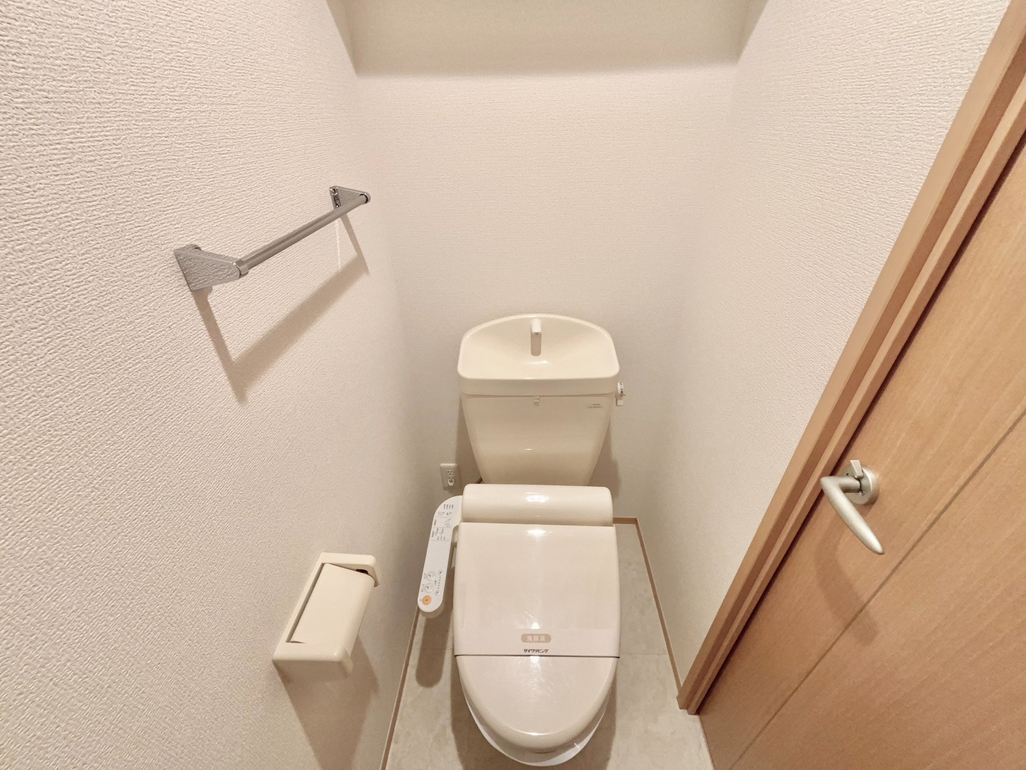 トイレ　トイレ部分・ウォシュレット付きで清潔感◎