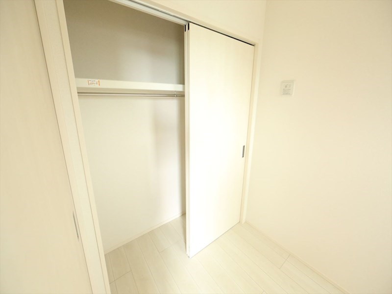 収納　クローゼット（収納充実してます）　同仕様写真