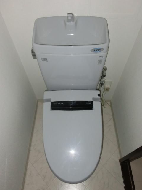 トイレ　洋式トイレ