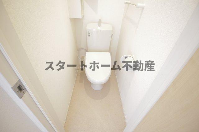 トイレ　トイレもきれいです